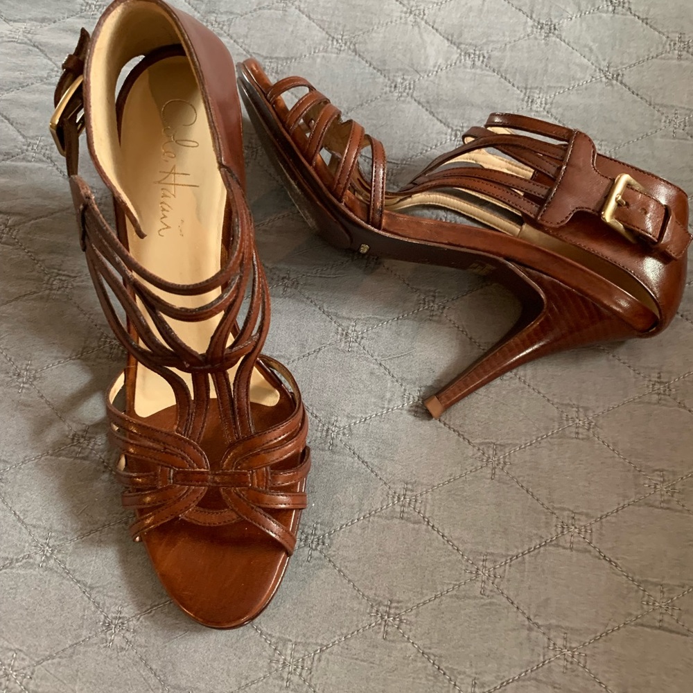 Cole Haan brown heels size 7 1/2, 3 1/3” heel